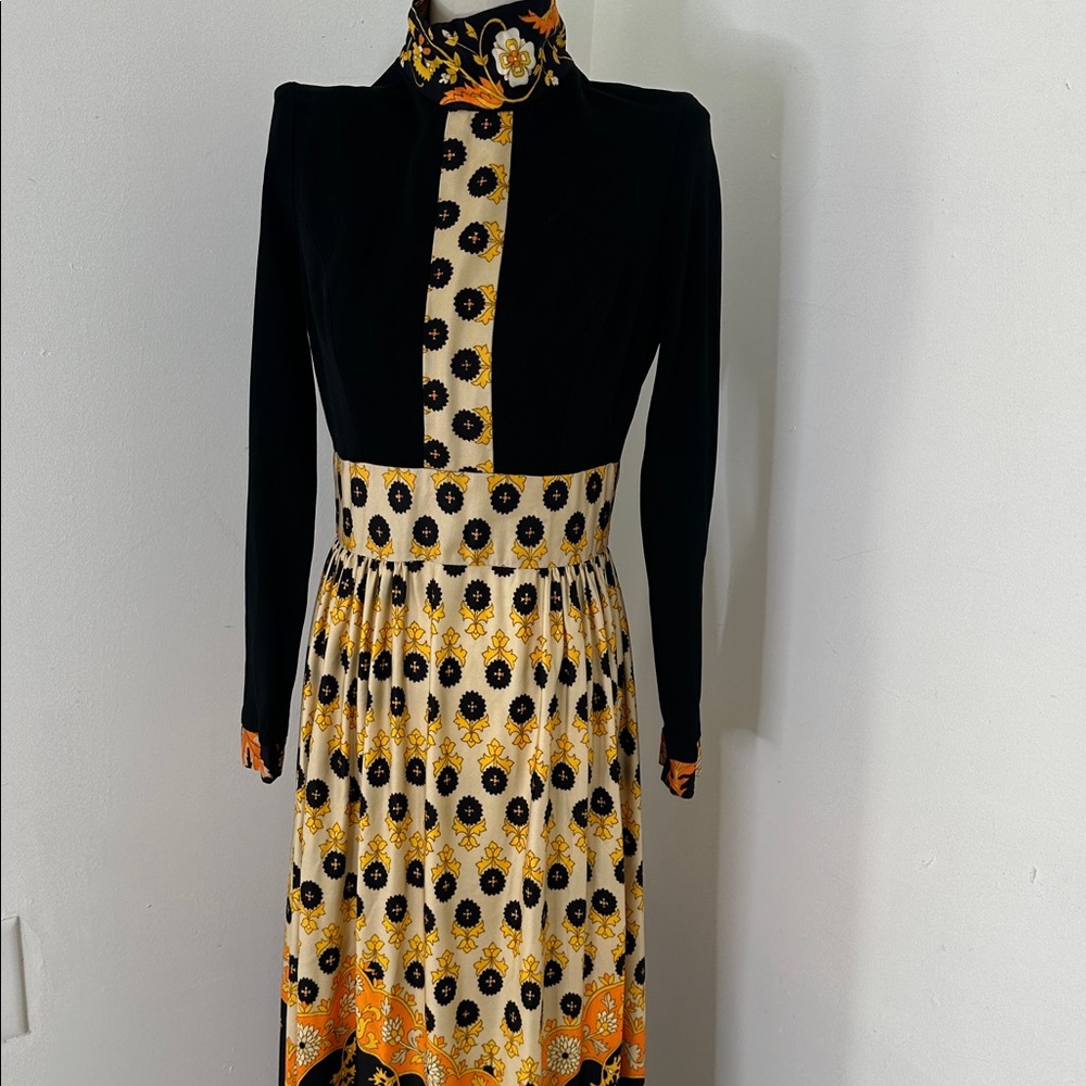 Vintage 1970s Boho Hostess Maxi Dress - Picture 4 of 5
